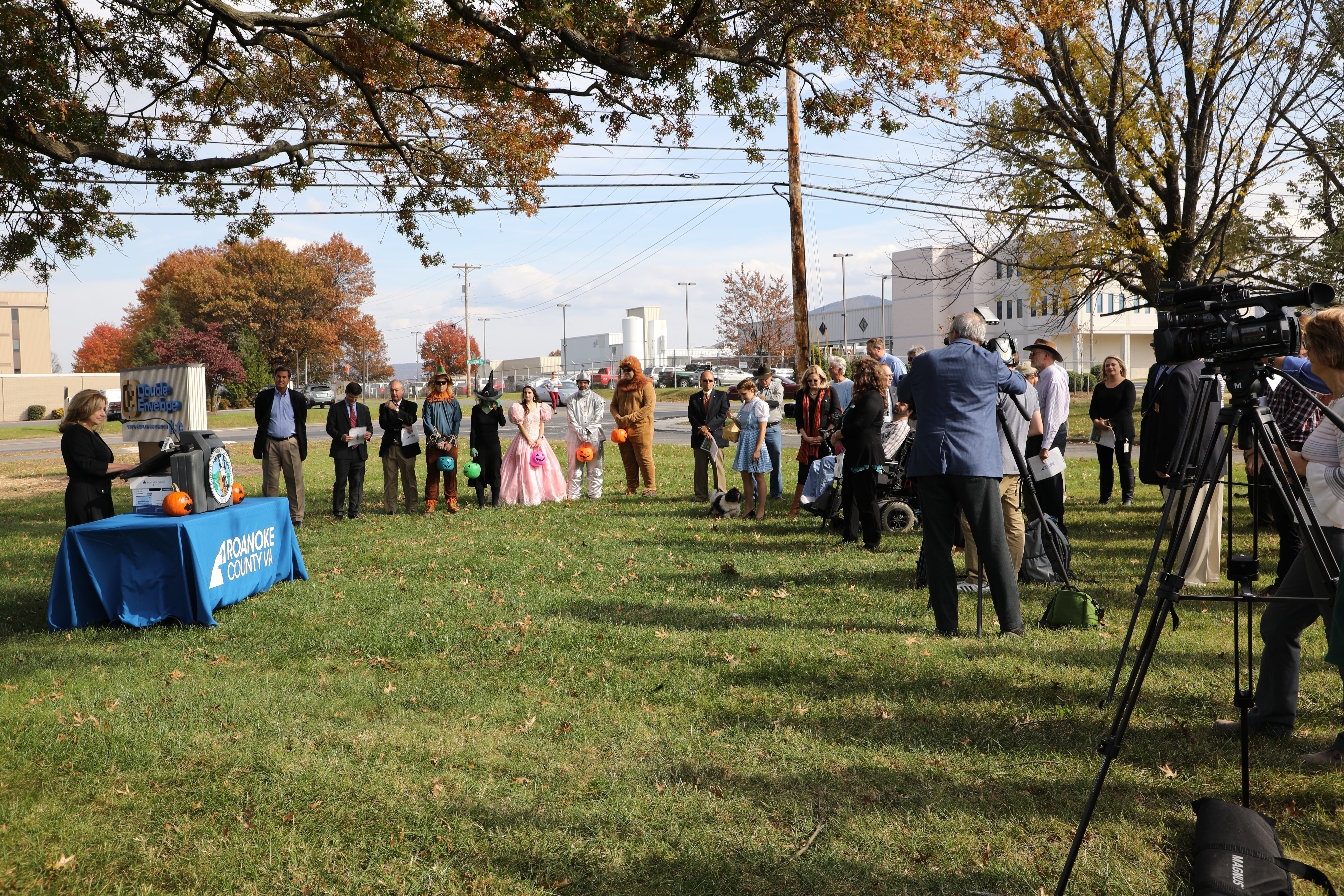 Ribbon Cutting 10/31/18